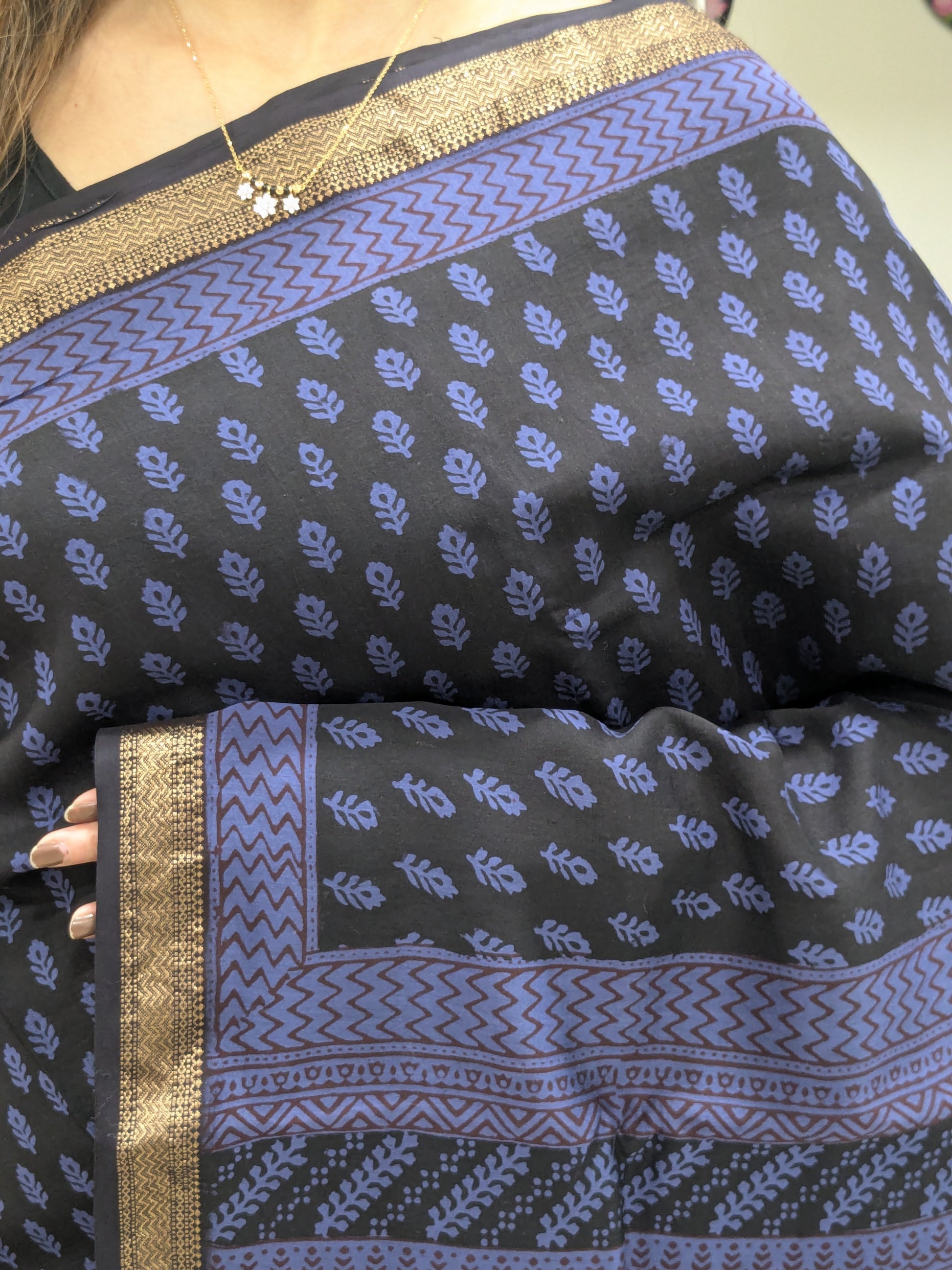 Maheshwari Black and Blue Handloom & Handblock Bagh Print Saree