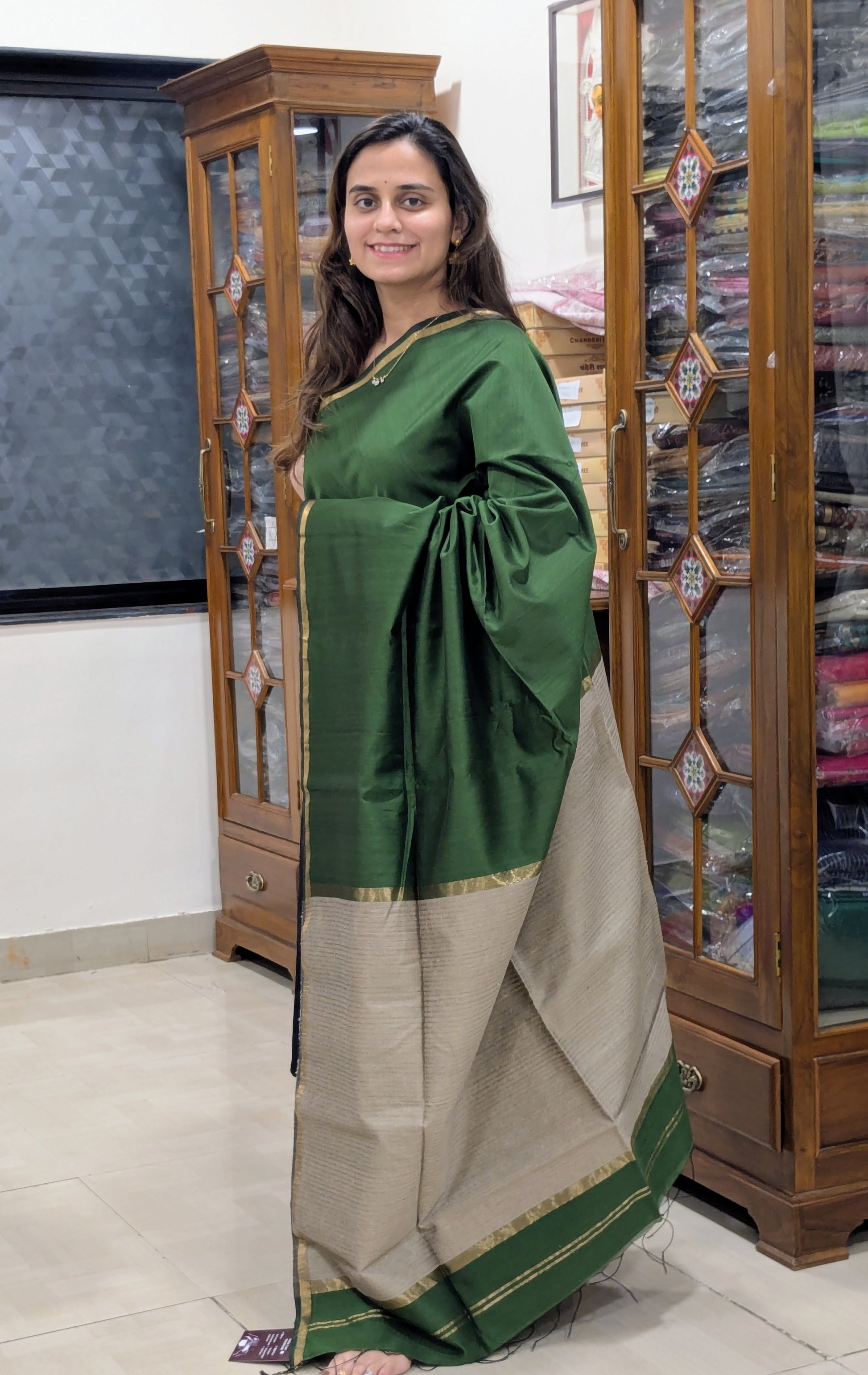 Olive Green Maheshwari Handloom Kosa Silk Saree