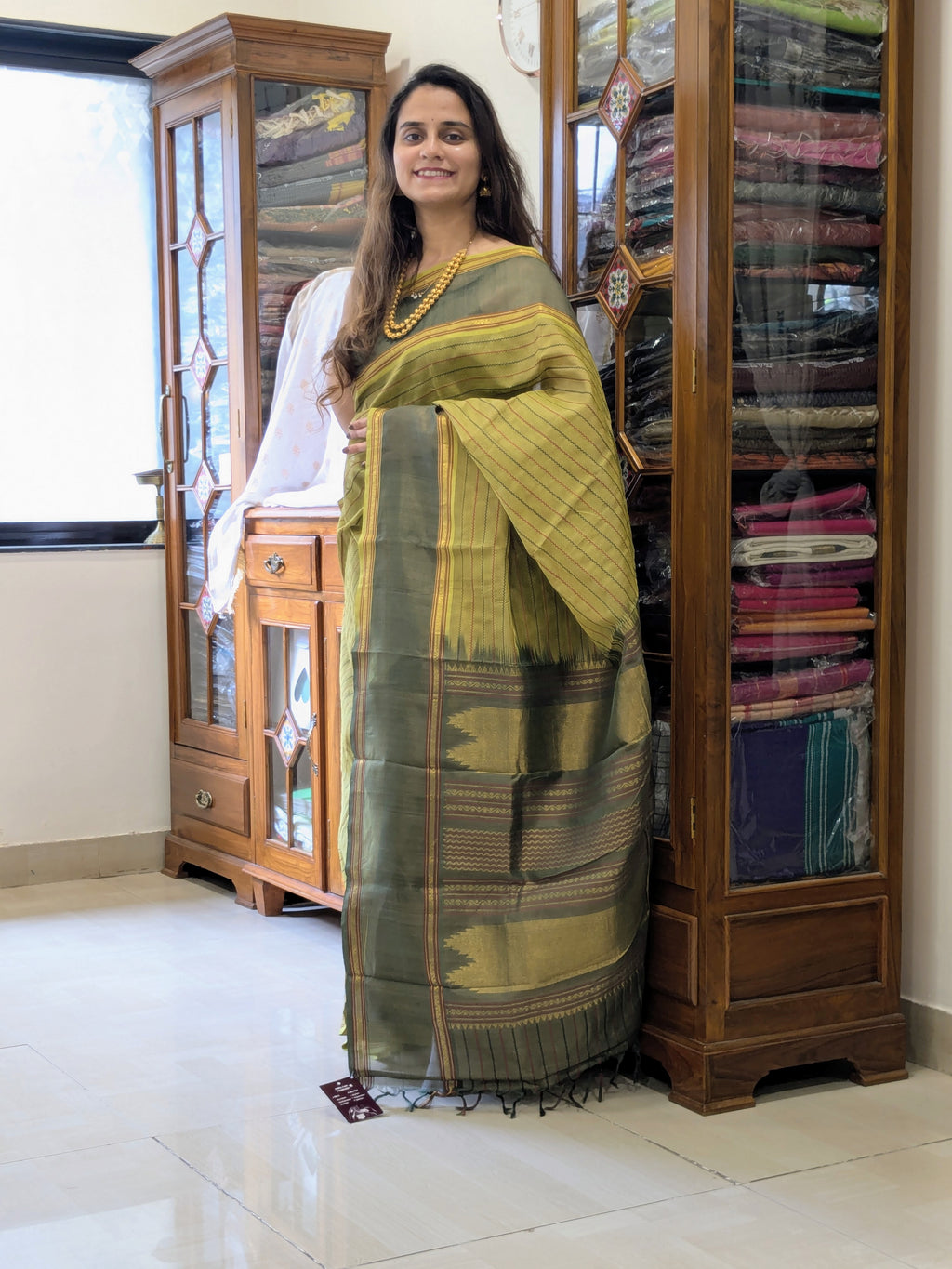 Silk Cotton Green Kanjivaram Veldhari Saree