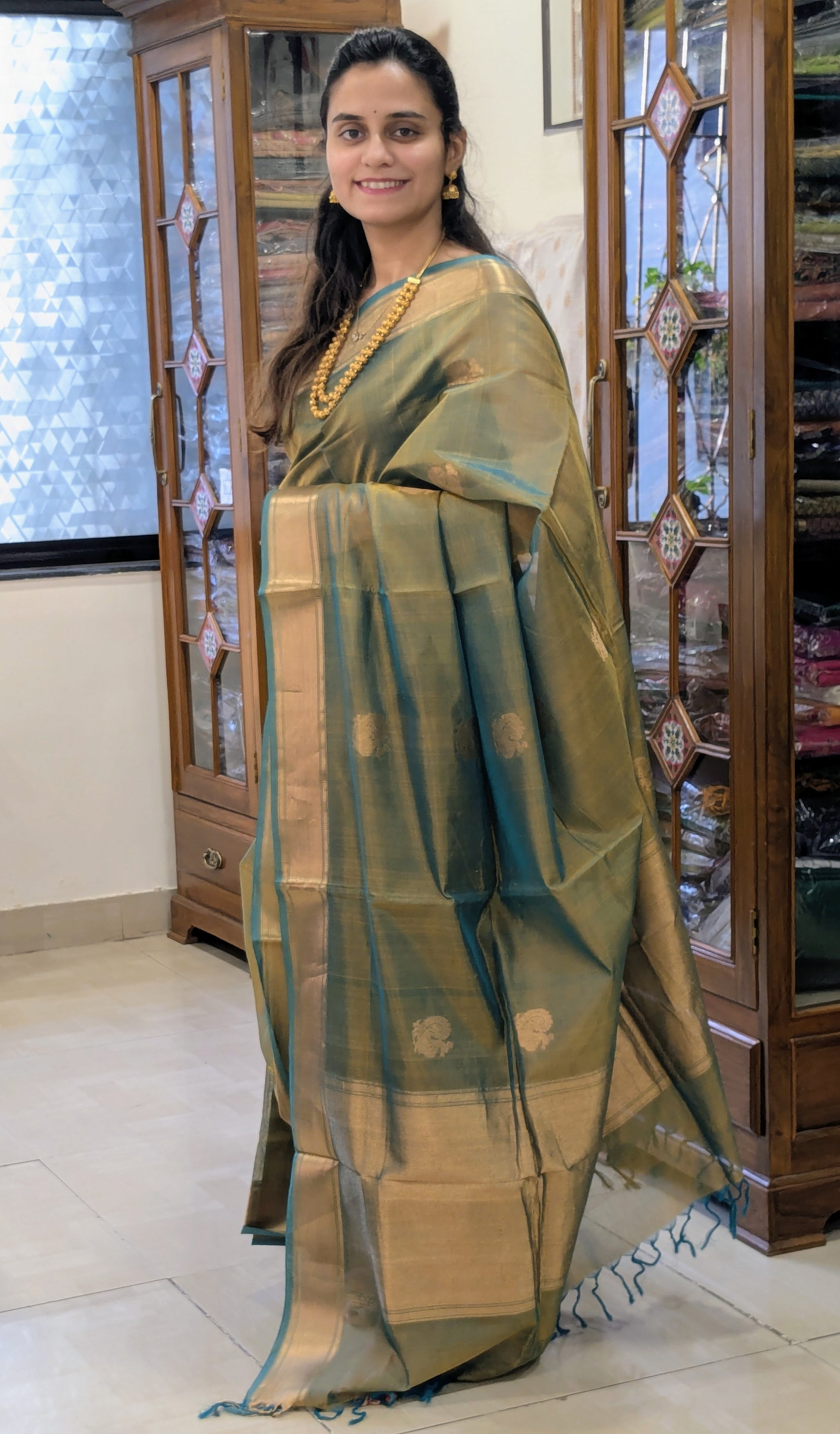 Green and Gold  Silk Cotton Traditional Kanjivaram Saree