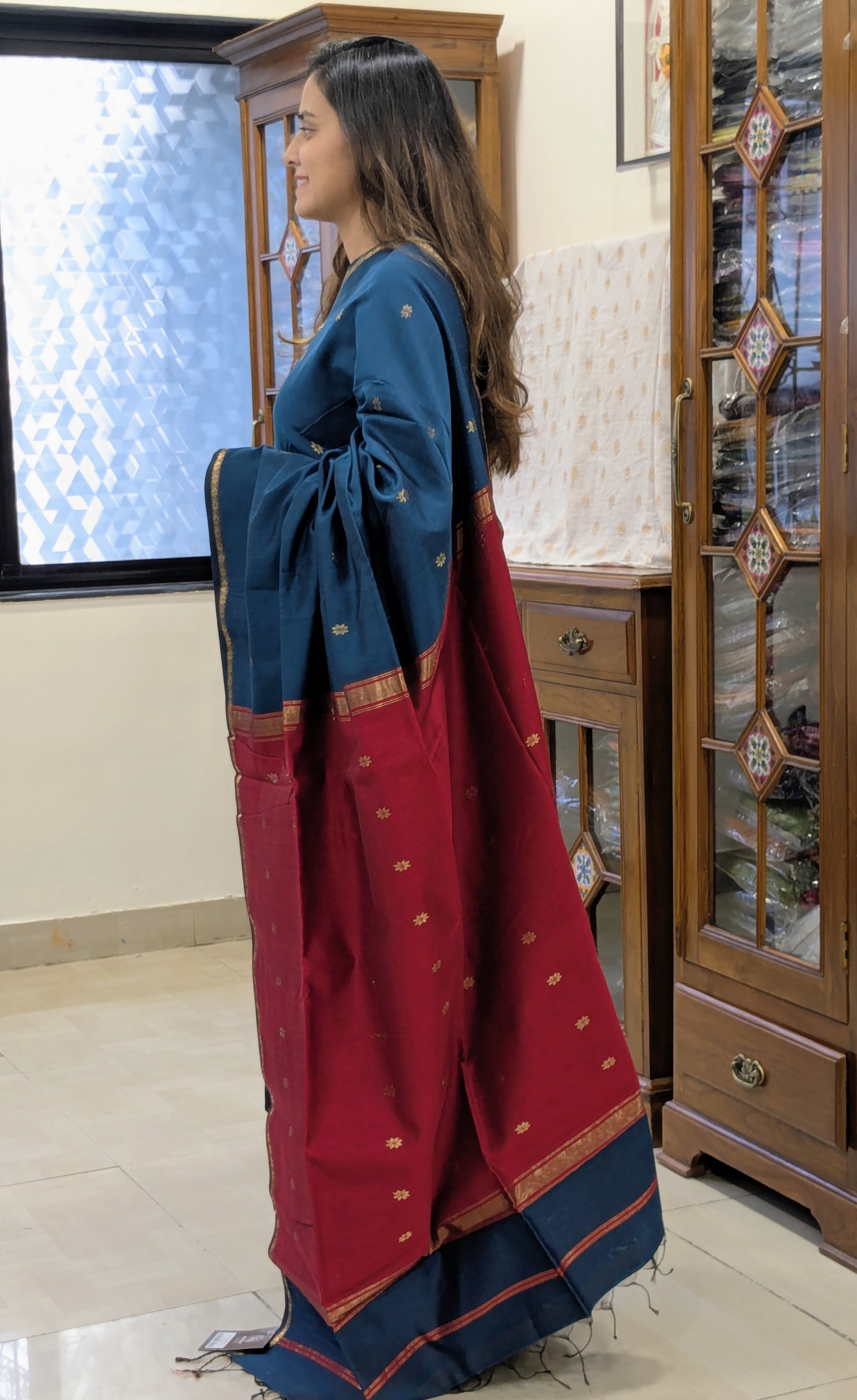 Peacock Blue and Red  Maheshwari Handloom Saree
