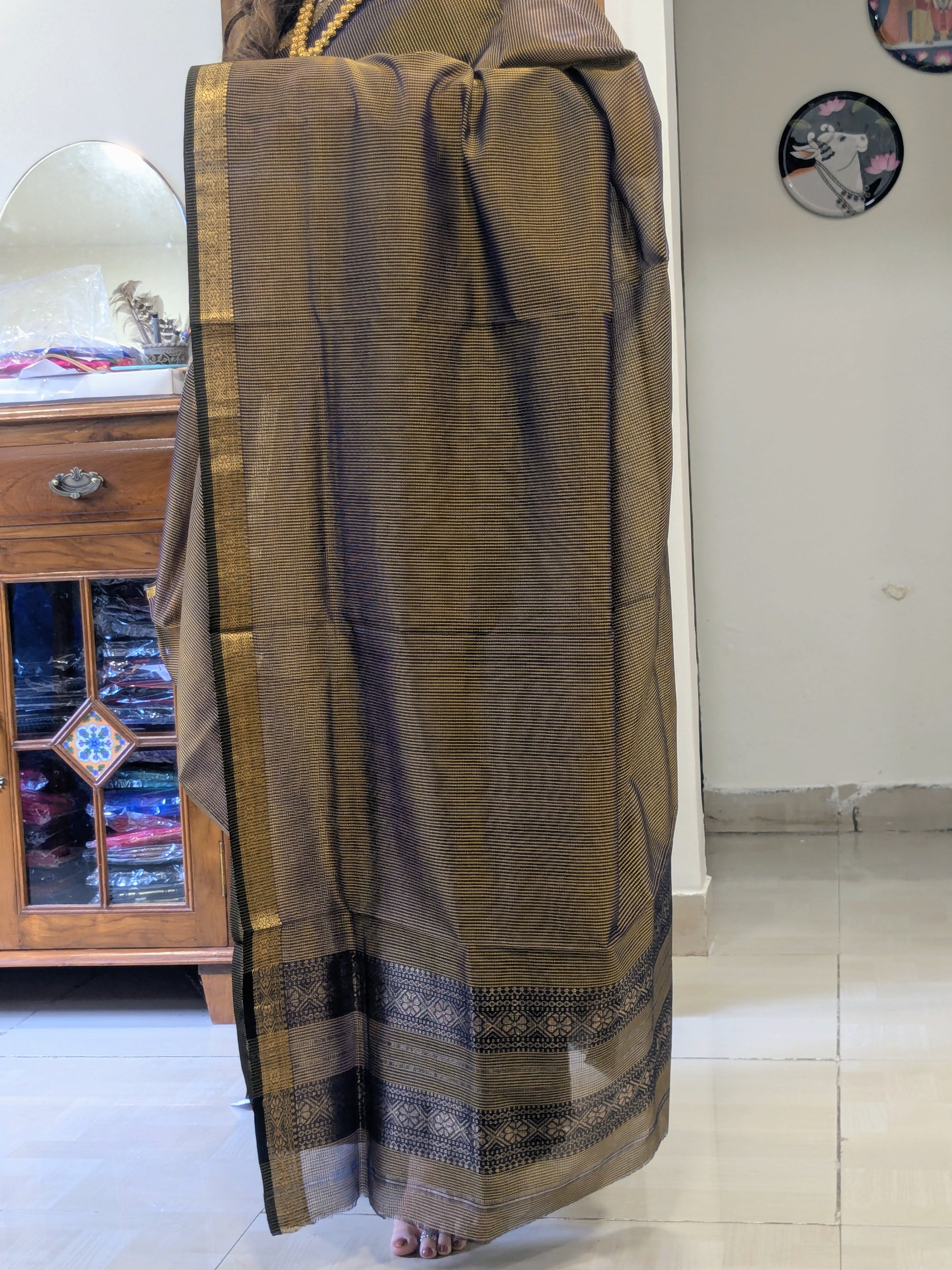 Garbh Reshmi Black and Golden Maheshwari Saree