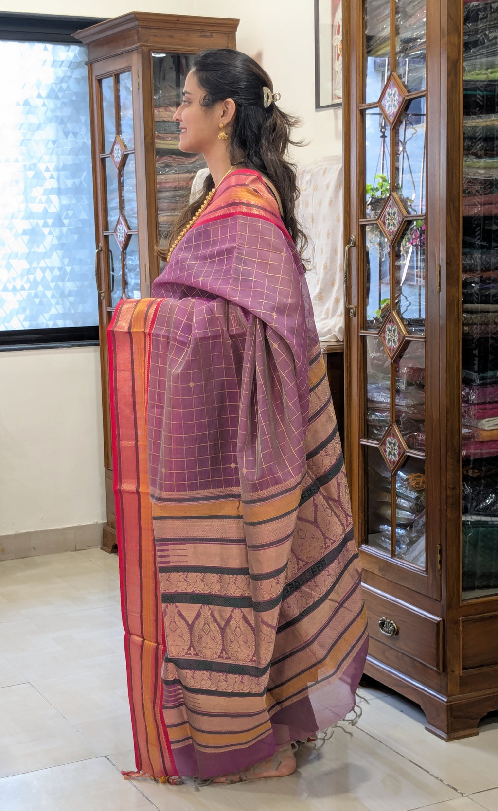 onion pink saree
