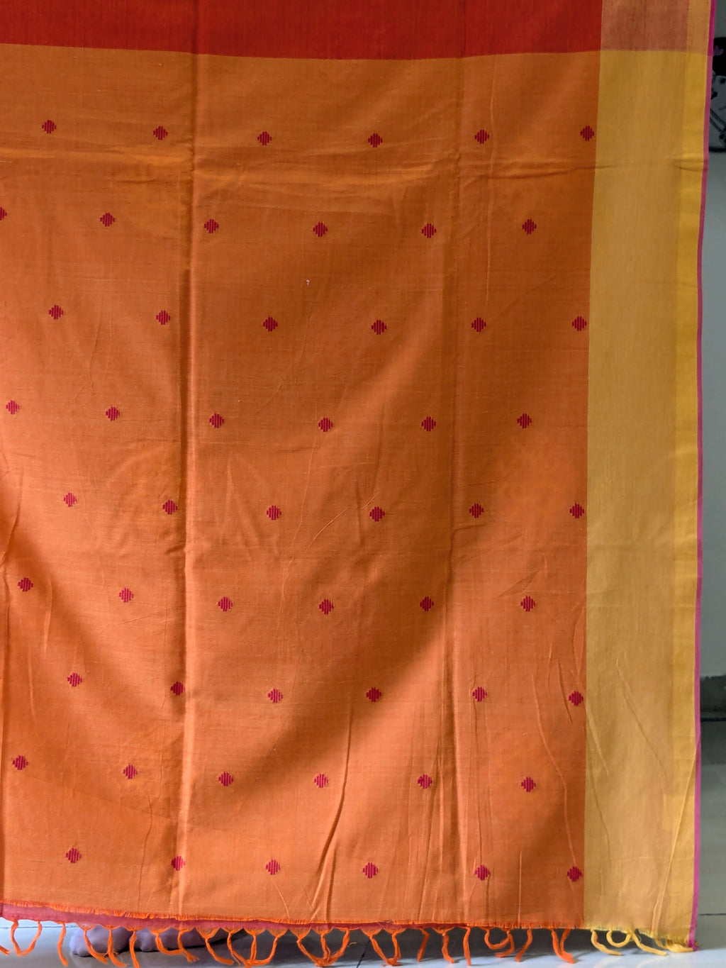 Bawan Buti Orange Cotton Patli Pallu Saree