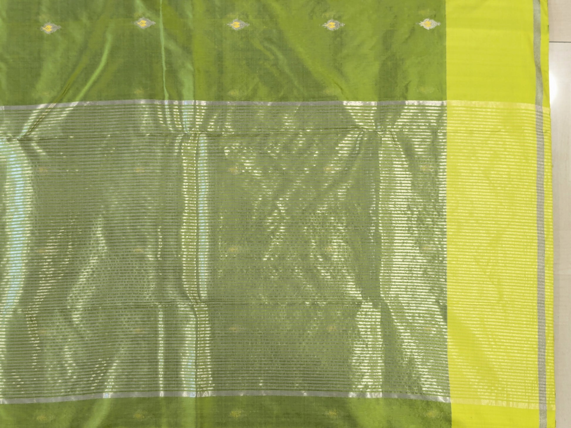 Handloom Parrot Green Chanderi Silk Saree