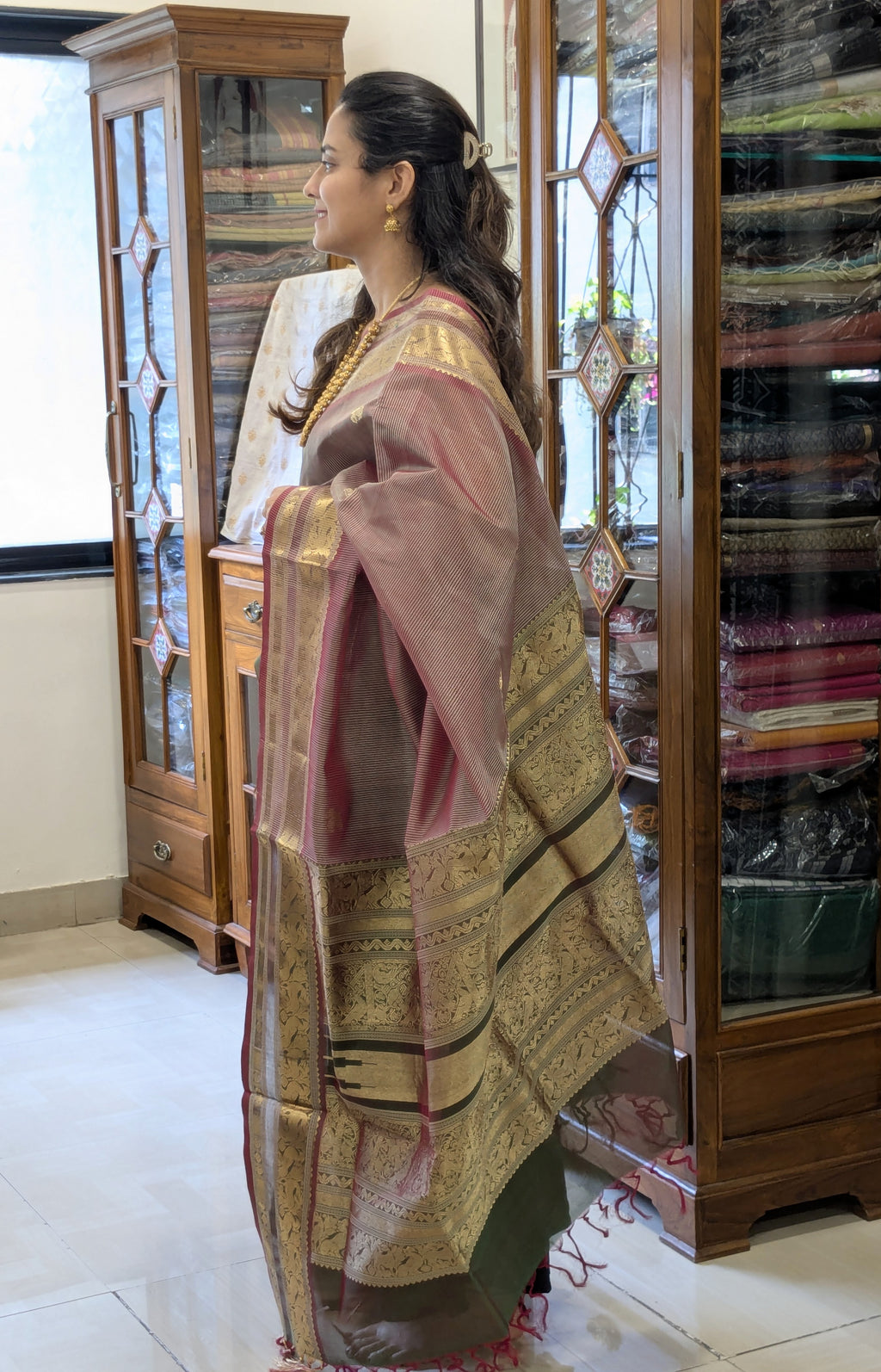 peach colour saree
