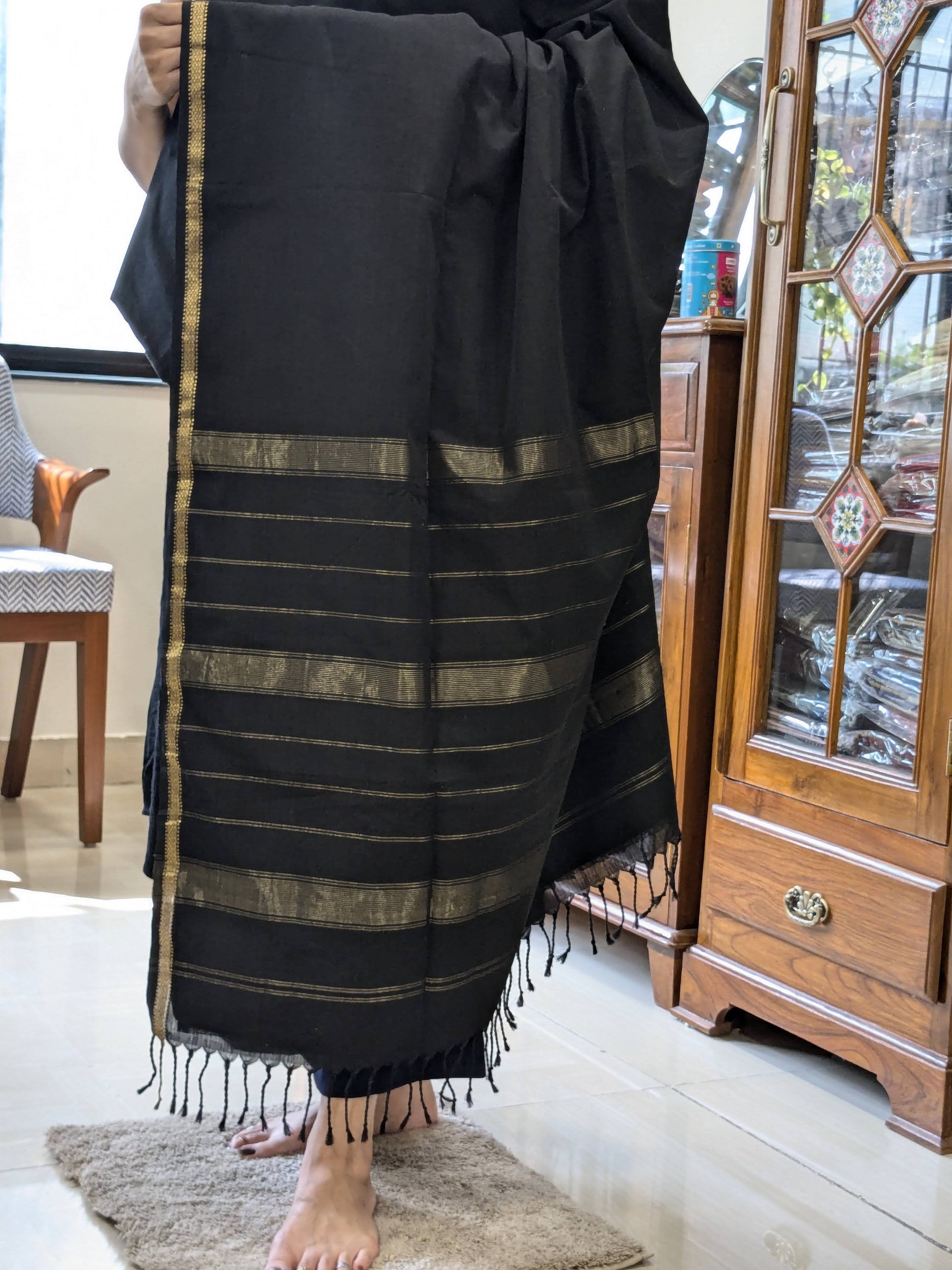 Handloom Maheshwari Black Pure Cotton Saree