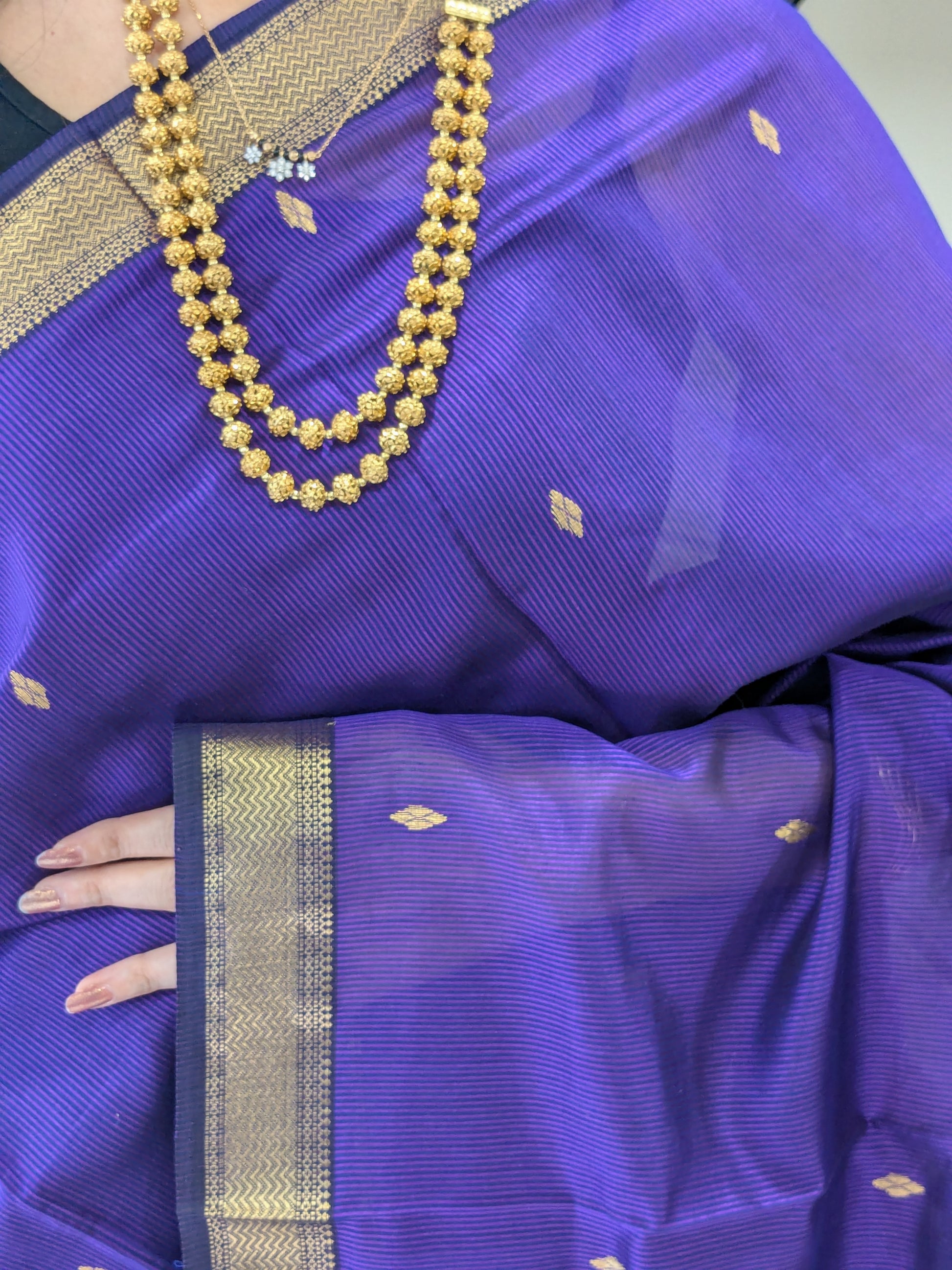 Garbh Reshmi with Butti Purple Maheshwari Handloom Saree