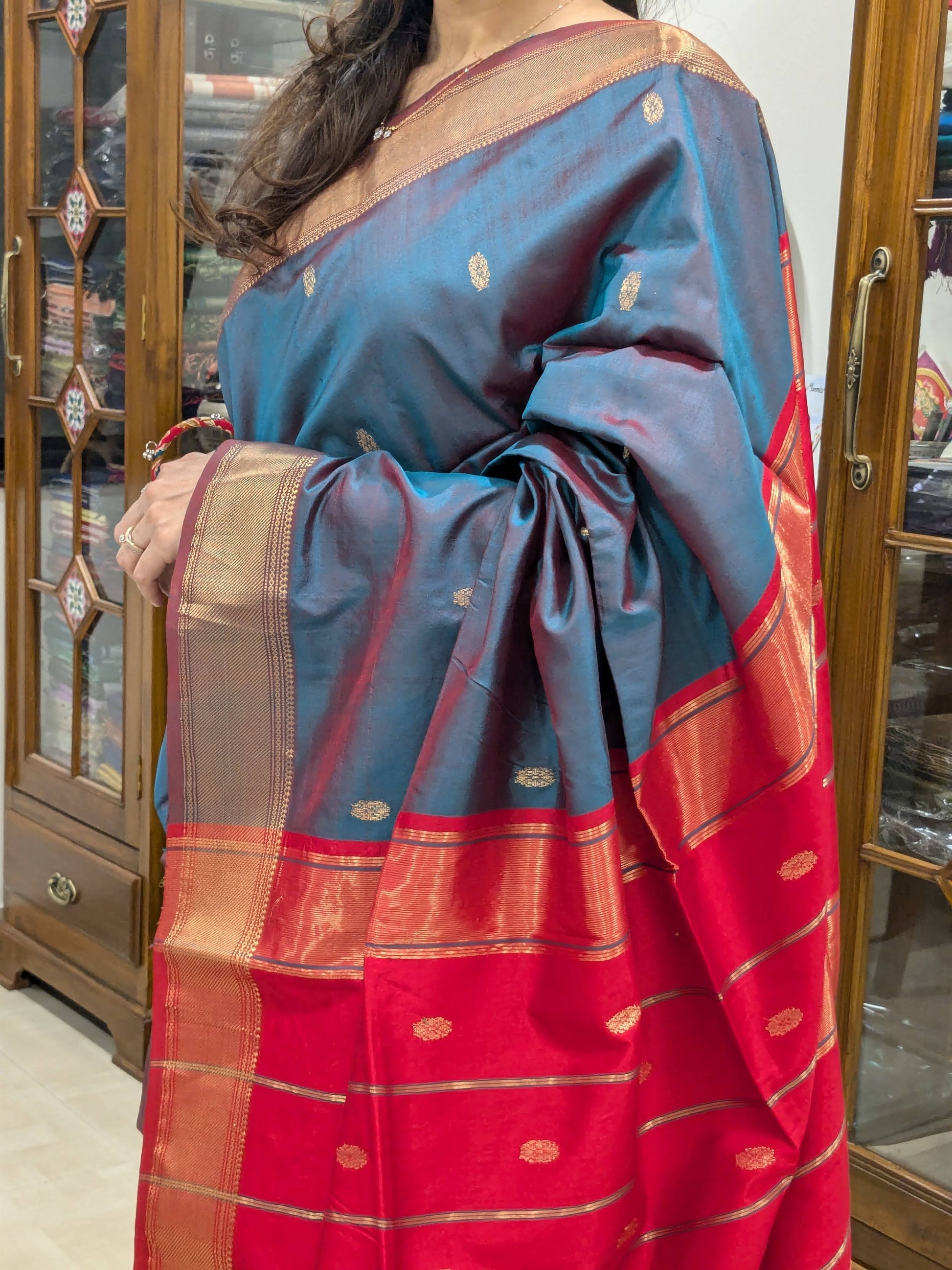 Maheshwari Blue Pure Silk Saree with Red Pallu