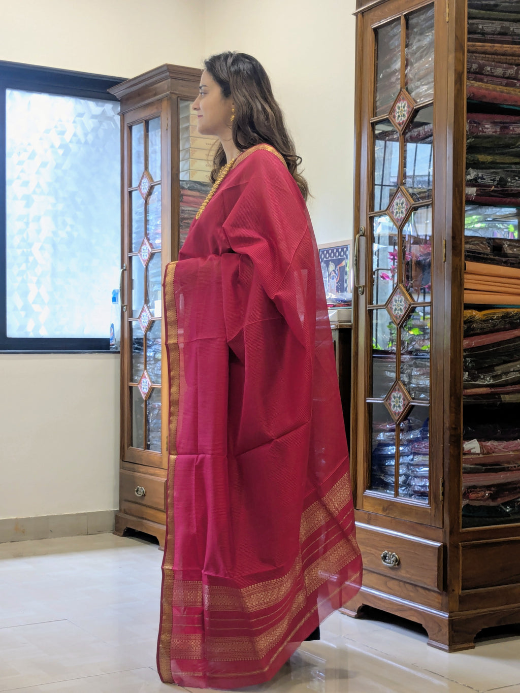 Garbh Reshmi Red Maheshwari Saree