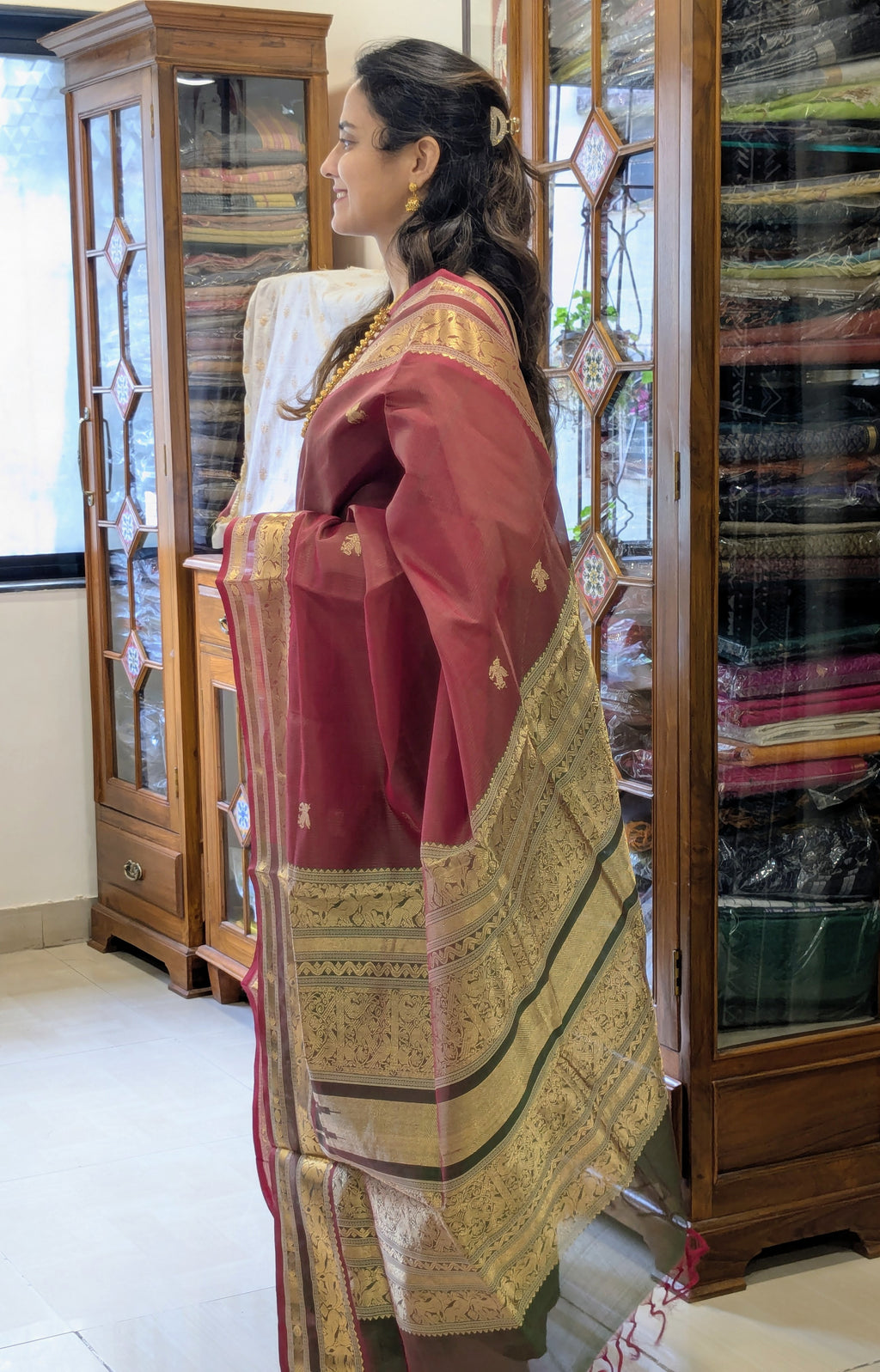 red marriage saree
