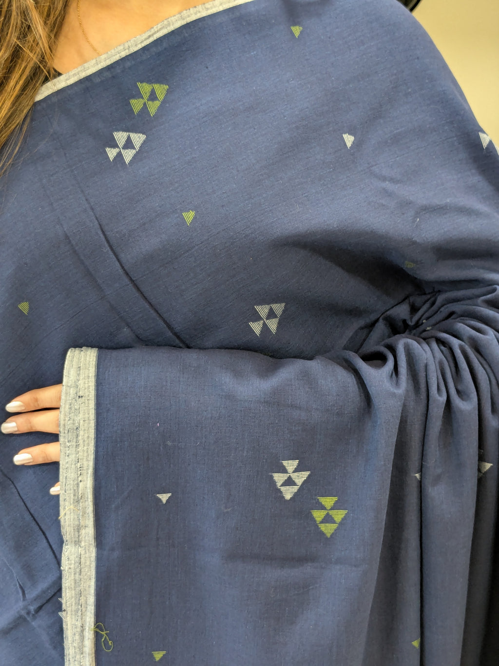 Handloom Royal Blue Jamdani Saree with Butti