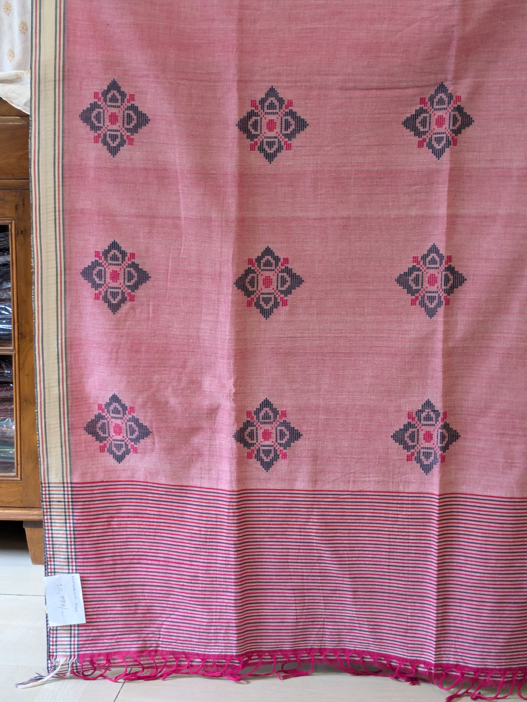 Bawan Butti Light Pink Cotton Saree