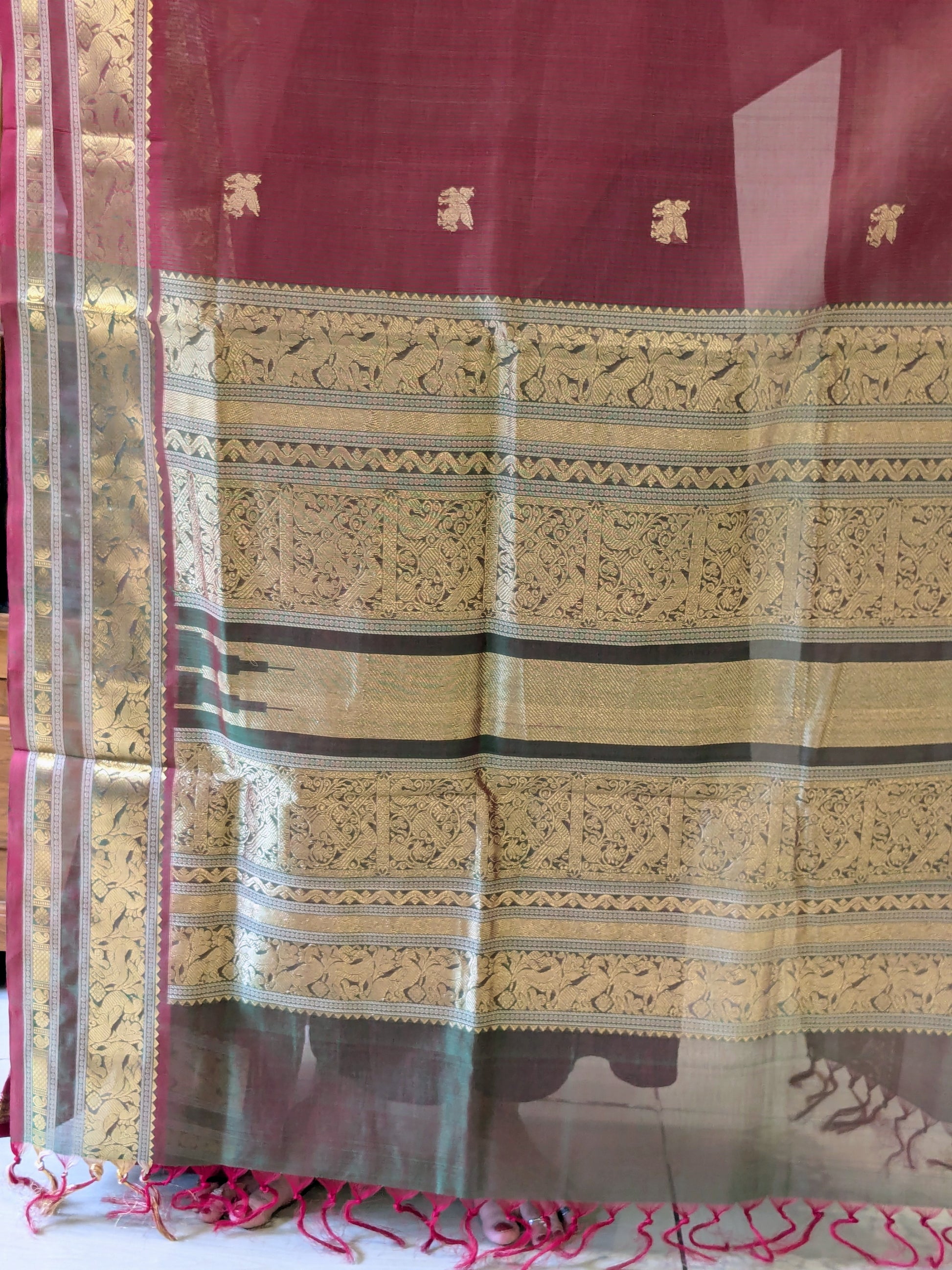 saree for wedding women
