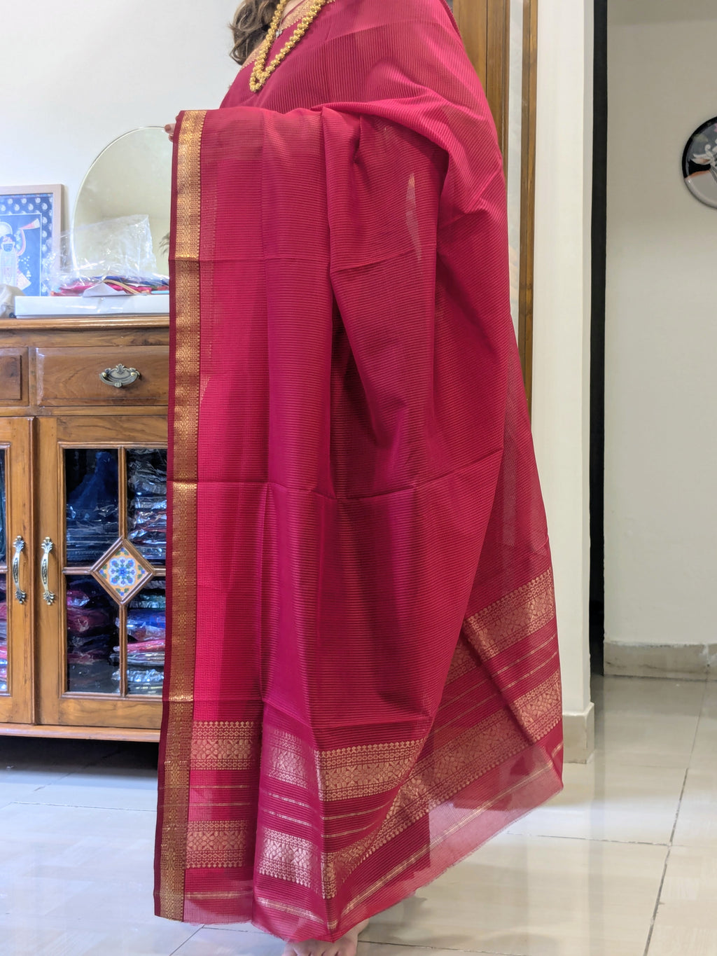 Garbh Reshmi Red Maheshwari Saree