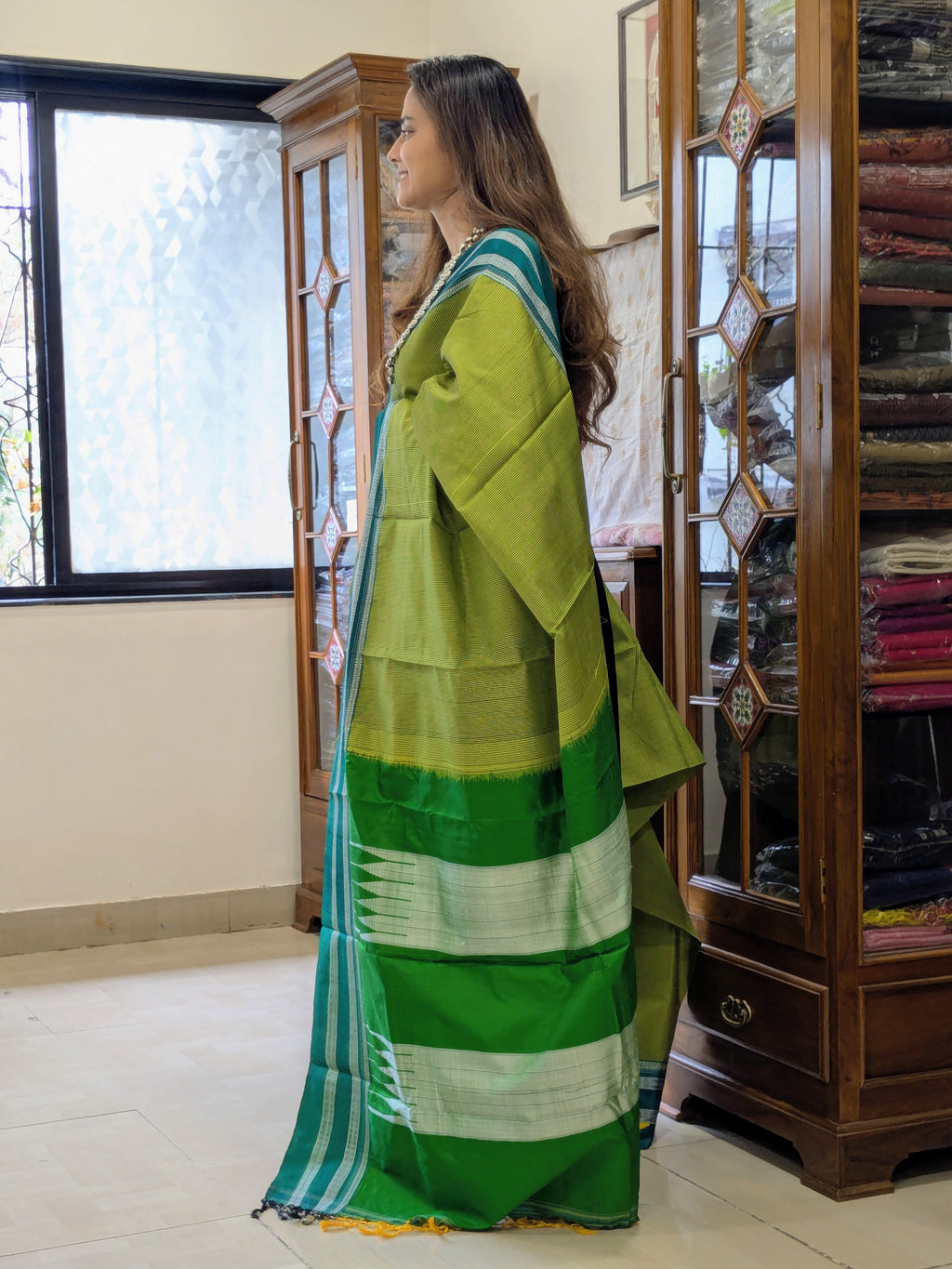 Handloom Parrot Green Ilkal Checks Saree