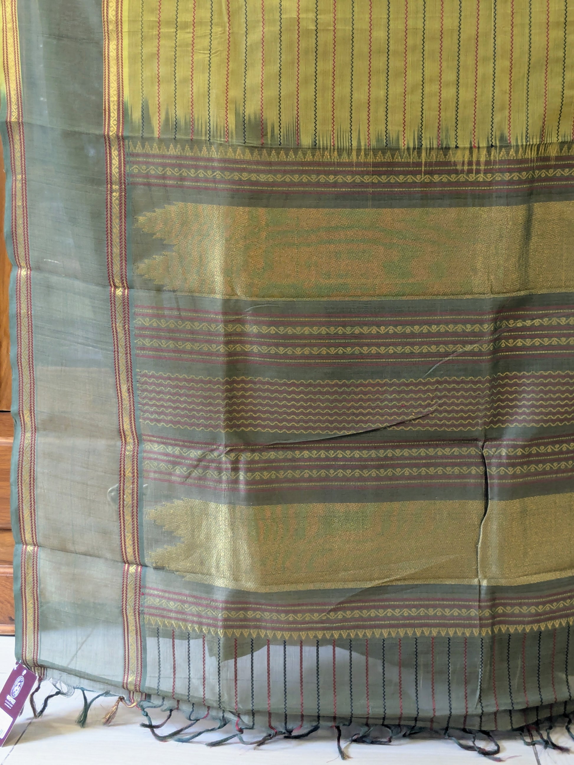 Silk Cotton Green Kanjivaram Veldhari Saree