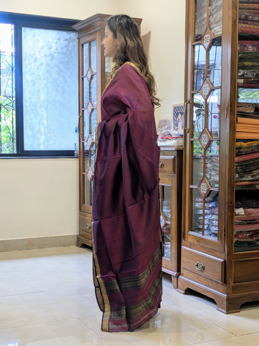 Garbh Reshmi Red and Black Maheshwari Saree