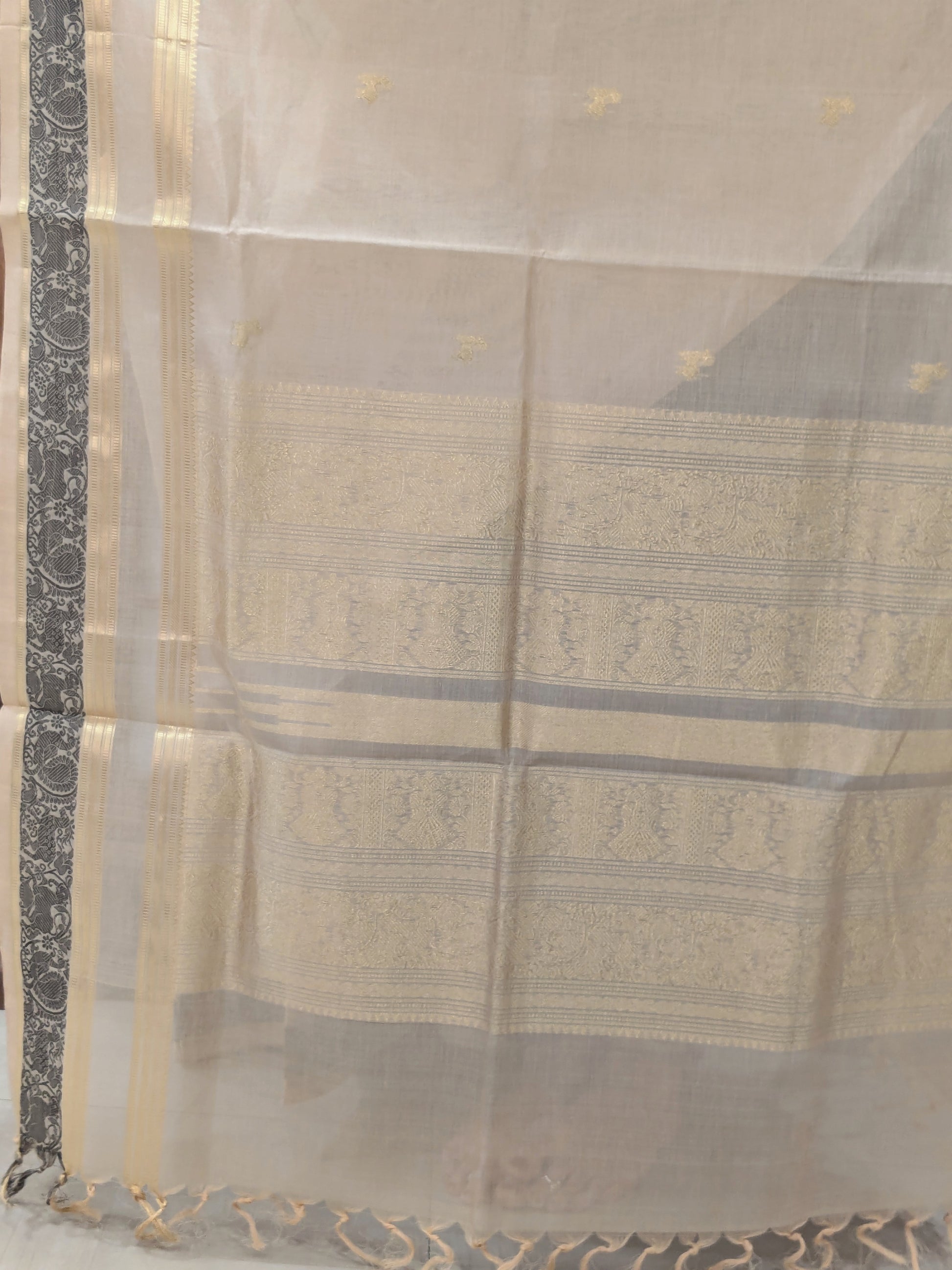 Beige Silk Cotton Traditional Kanjivaram Saree