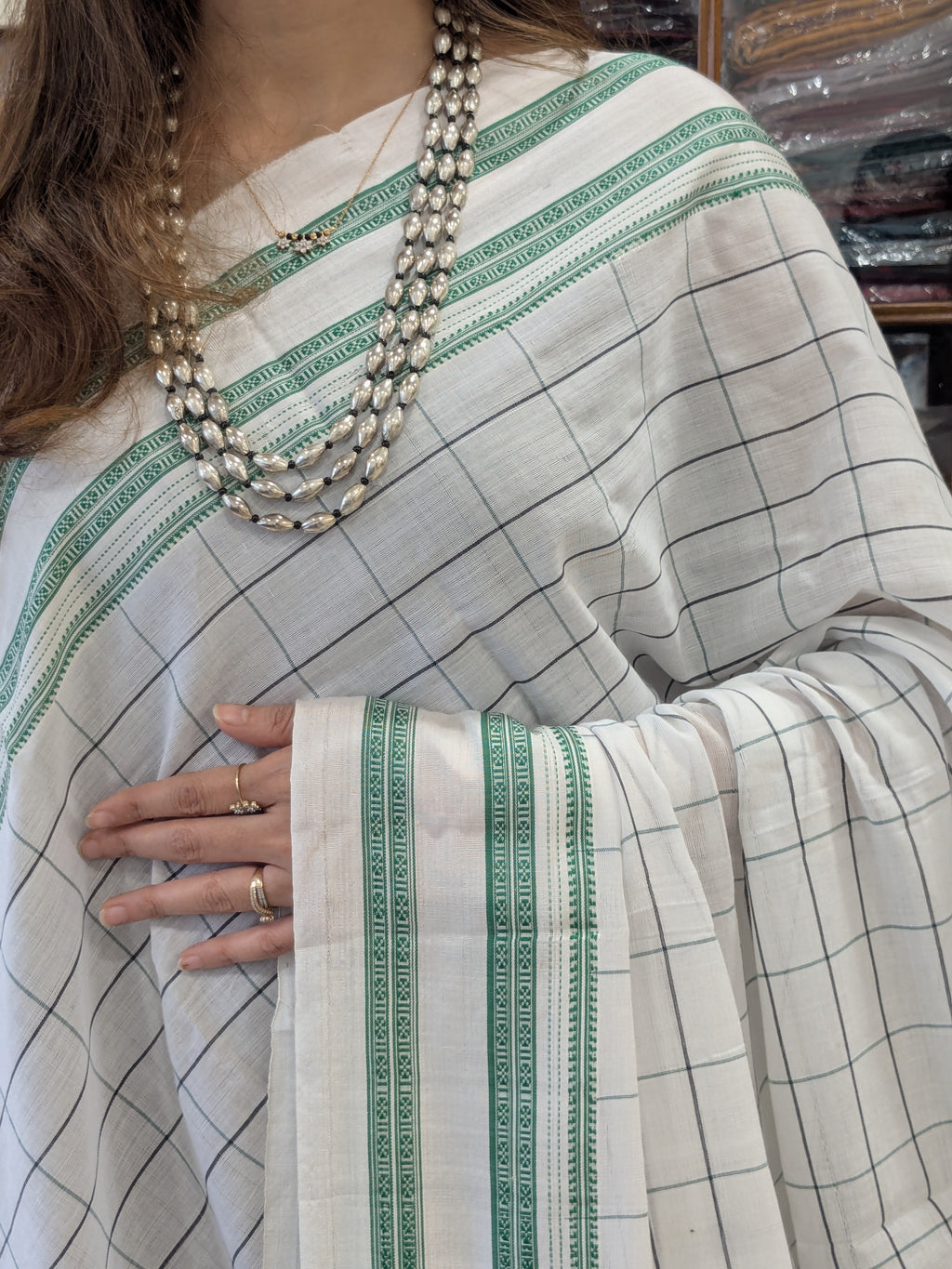 Ilkal Handloom White Checks Saree