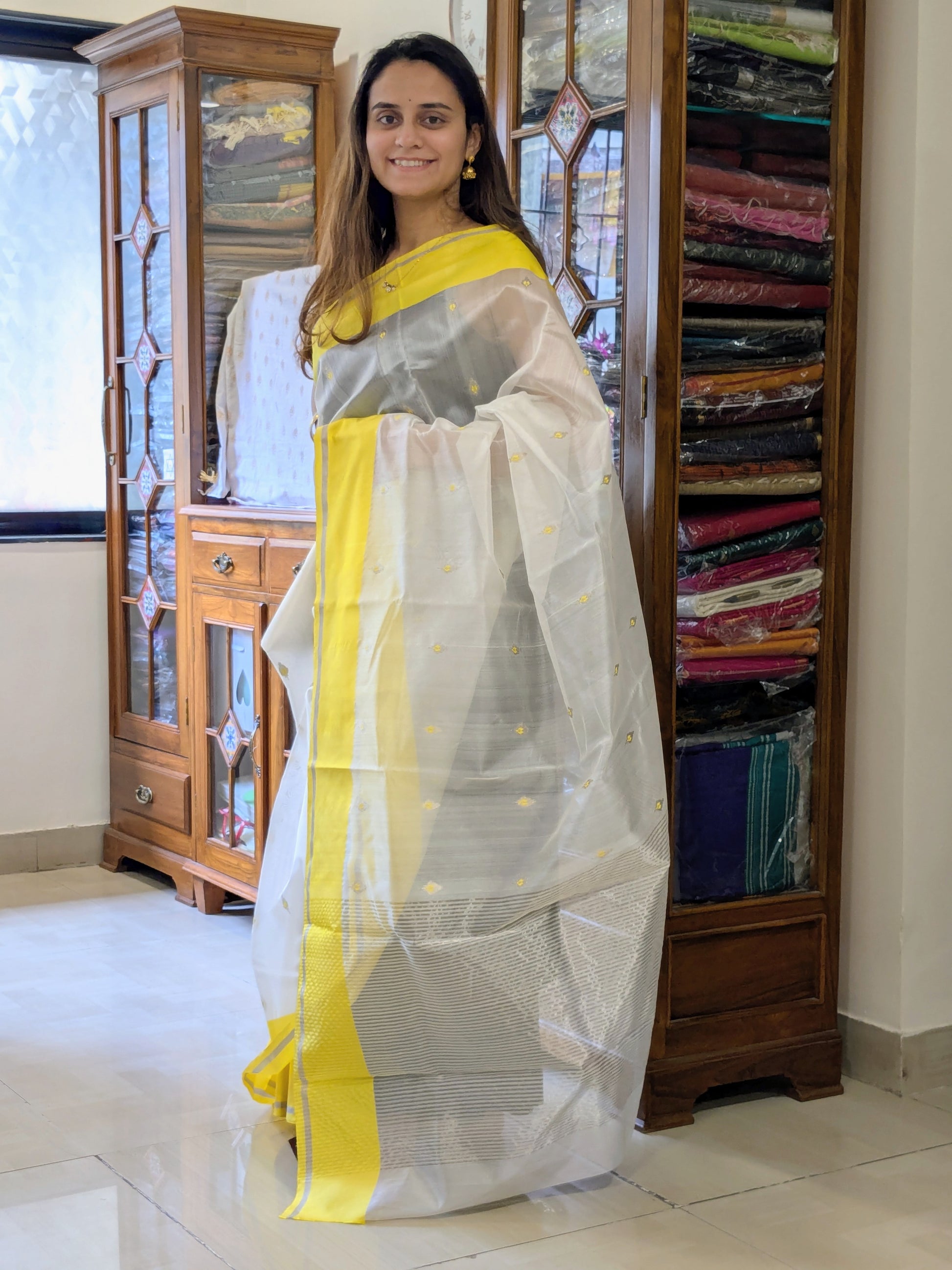 Handloom White Chanderi Silk Saree