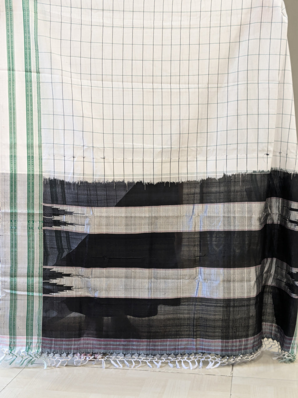 Ilkal Handloom White Checks Saree