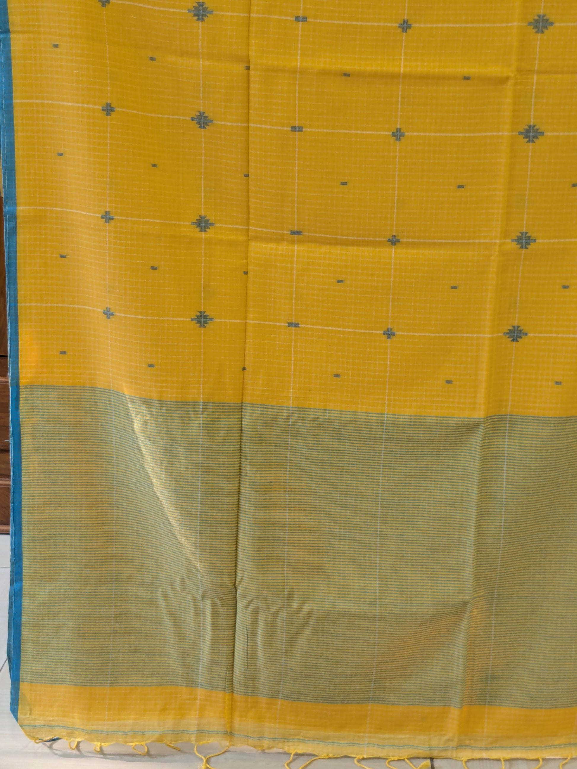 Handloom Yellow Jamdani Saree with Checks