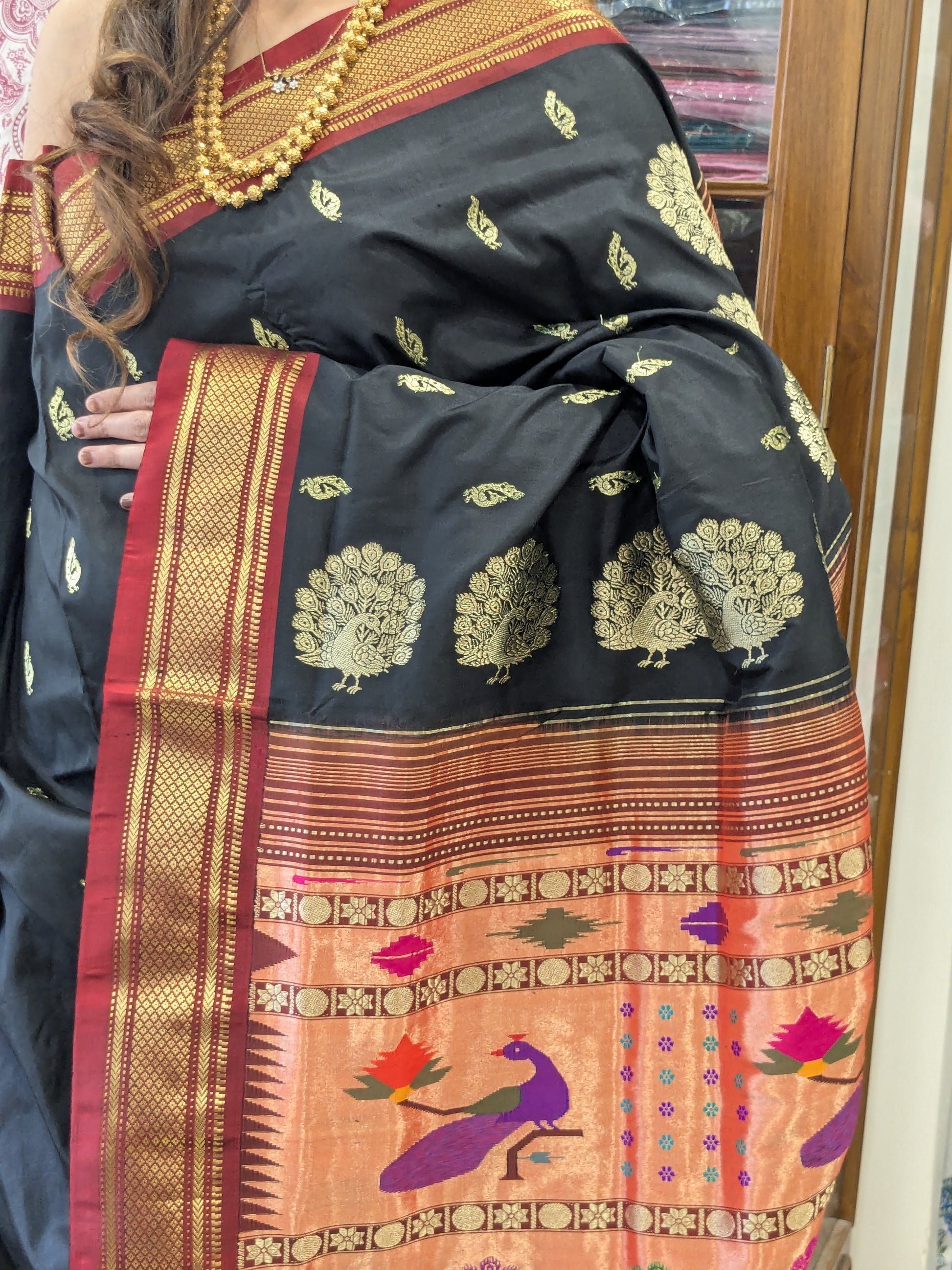 Maharashtrian Black Handloom Paithani Saree