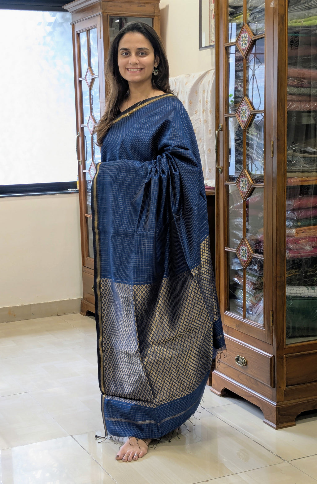 Maheshwari Zari Checks Blue Saree with Heavy Pallu