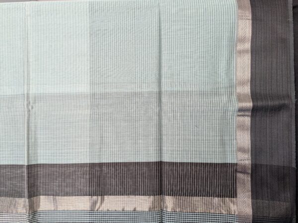 Maheshwari Handloom Slate Green Saree with Lining Pallu & Black Contrast Blouse - Image 6